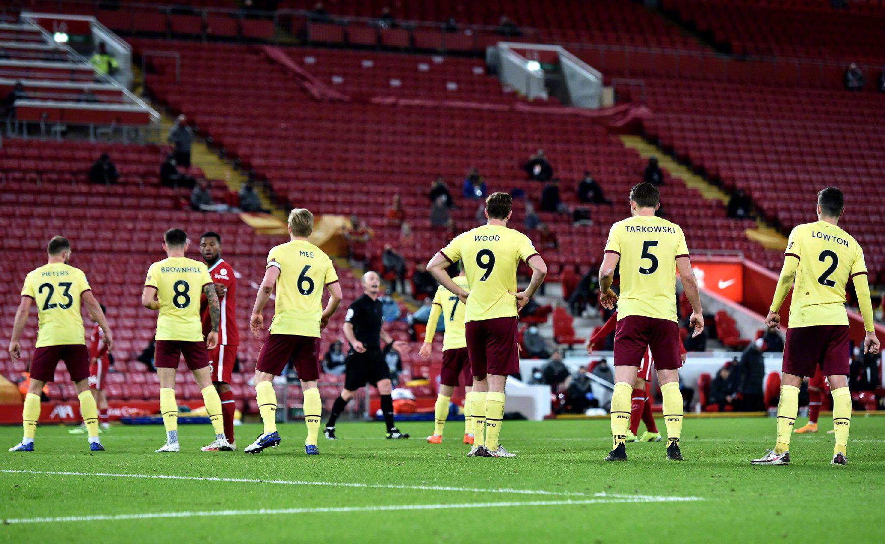 送公牛六连 送公牛六连